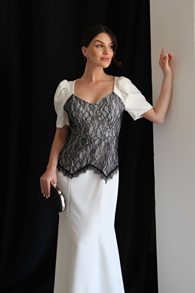 Julidress Λευκό φόρεμα με δαντέλα και λεπτομέρεια σε σχήμα V, Premium Maxi