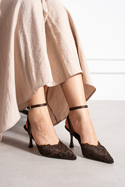 Mio Styllo Amelya Lace Embroidered and Embroidered Back Strap Belt Heel Women...