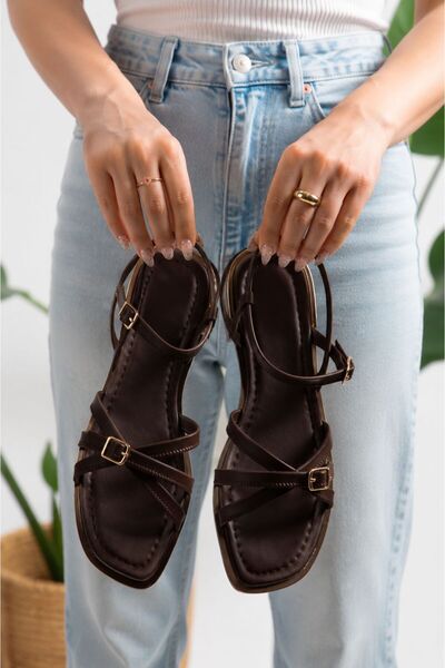 PLN SHOES Women's Cross-Strapped Brown Buckle Detailed Comfortable Daily Sandals