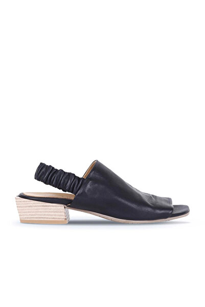 Bueno Shoes Sandale cu toc de damă din piele neagră - 01ws7503