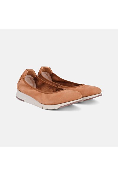 Desa Women's Taba Desacomfort Nubuck Leather Ballerinas