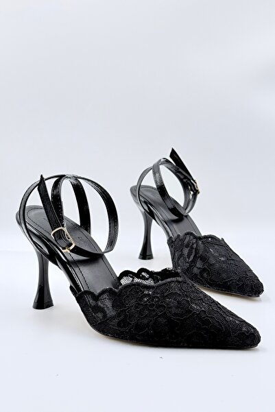 yezy shoes Дамски обувки с дантелена бродерия, каишка на глезена и тънък ток,...