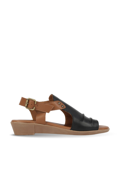 Bueno Shoes Sandale plate de damă din piele neagră 01wl1512