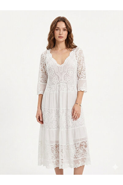 della moor White Italian Lace Short-Sleeved Long Silk Dress with Lining, Size...