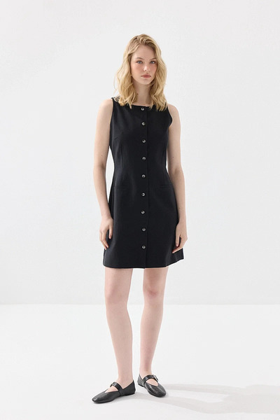 Gusto Rochie Gilet din in, fără mâneci, cu nasturi - Negru