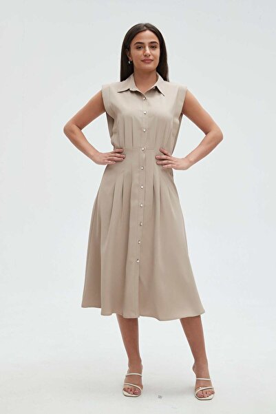 mica Midi dress with front buttons