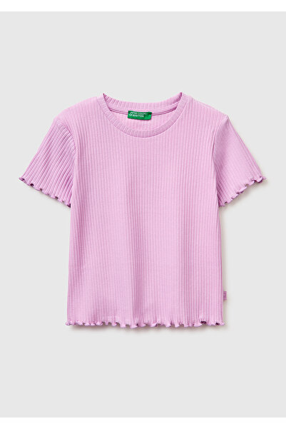 United Colors of Benetton تي شيرت بناتي وردي اللون بحافة مكشكشة وياقة دائرية ...