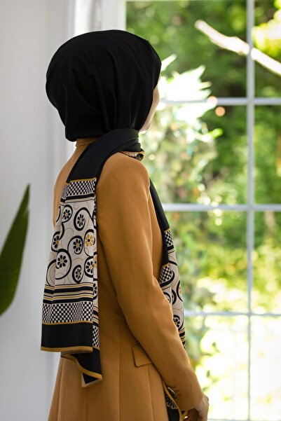 Vissona KREP KENAR MOTİFİ ÇİÇEK DESENLİ SİYAH - GOLD RENKLİ 75X195 KIRIŞMAZ ŞAL