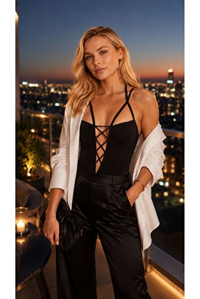 Loveria Siyah Korsajlı Babydoll