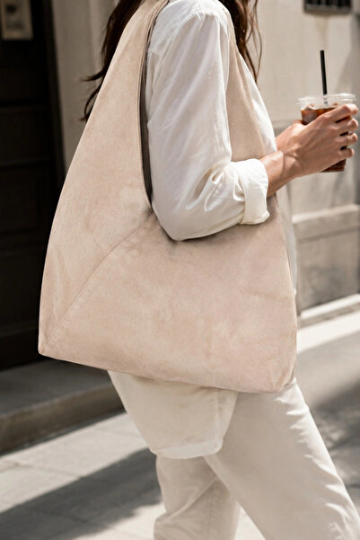 BUENO Gray Suede Women's Shoulder Bag