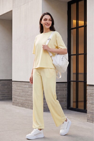 Modamorfo Crew Neck Short Sleeve Pants Set with Pockets and Tie Waist - Yellow