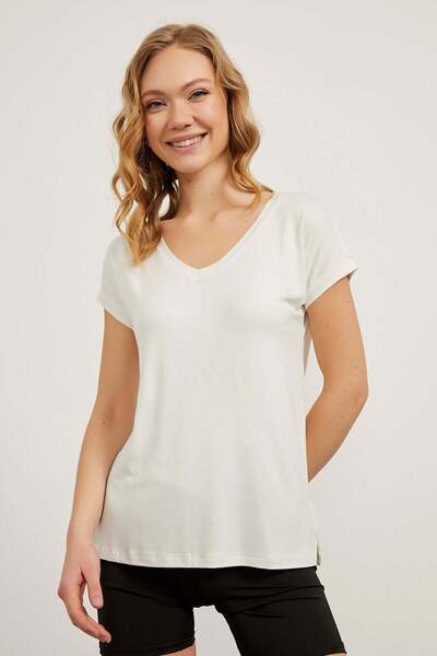 Arma Life Дамска тениска с къс ръкав и V-образно деколте, свободна, в цвят екрю