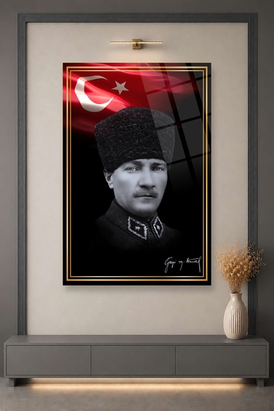 HMDS CONCEPT Mustafa Kemal Ataturk Staklena slika 369