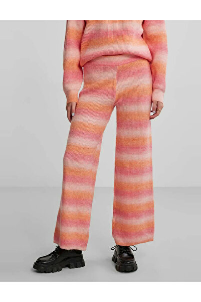 Evendi Pantaloni, Roz