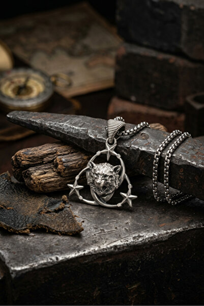 Begondio Wolf Moon Star Handcrafted Stainless Steel Chain Men's Necklace