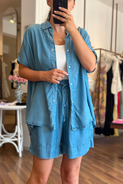 Unique Boutique طقم قميص وشورت من الدنيم باللون الأزرق الفاتح
