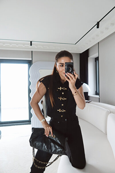 Özge Özgenç Agraflı Apoletli Yelek