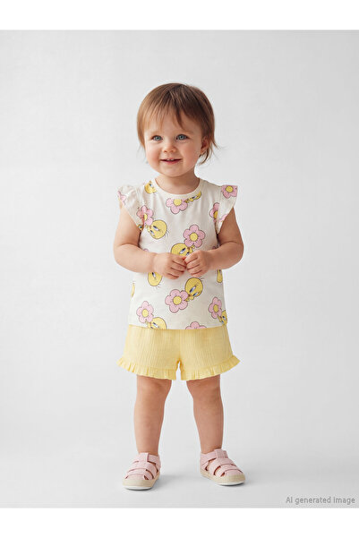 LC Waikiki Pantaloni scurți și tricou pentru fetițe, cu imprimeu Tweety