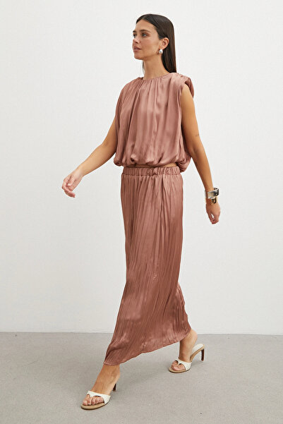 UTERPE Flowy Pleated Maxi Etek