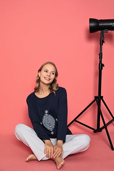 Ercan Women's padded long-sleeved pajamas and long Cotton pants