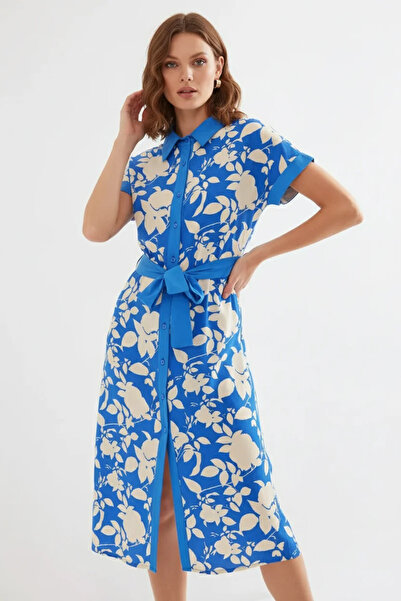 Generic Brand Women's Shirt Collar Belted Floral Patterned Viscose Blue Dress