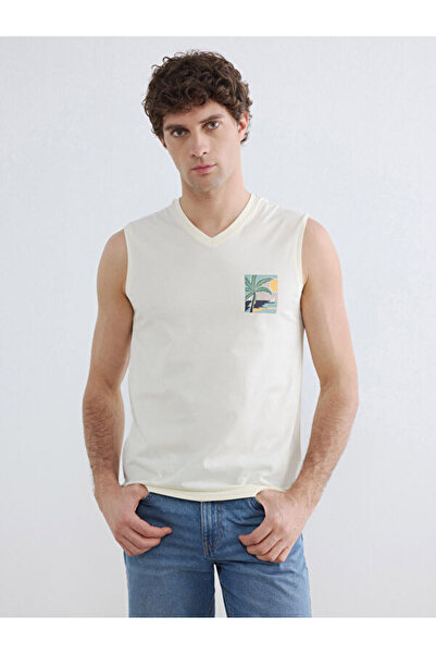 LC Waikiki Esvab • Modern & Distinctive V Planted Combed Cotton Men's Sleevel...