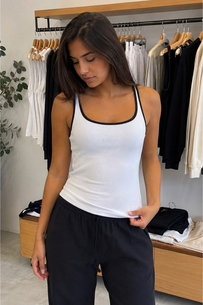 ulslu Double Color Top Crop