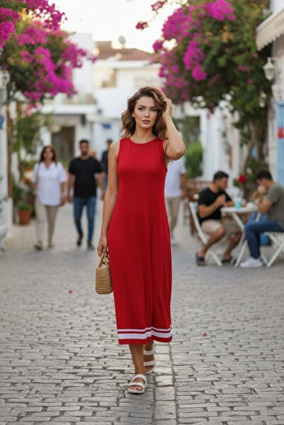 Mossta Round Neck Viscose Dress with Striped Hem - Red