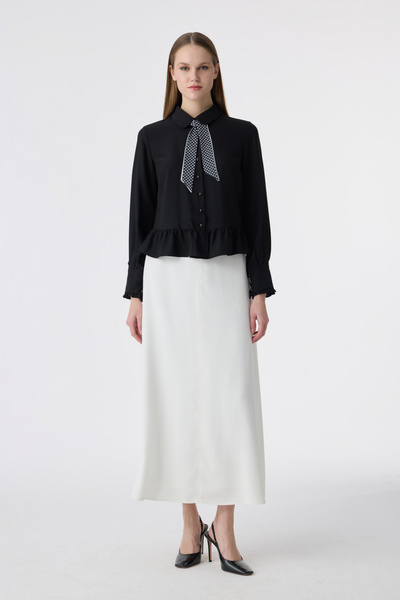 Zühre Scarf and Buttoned Flounce Black Shirt 0122