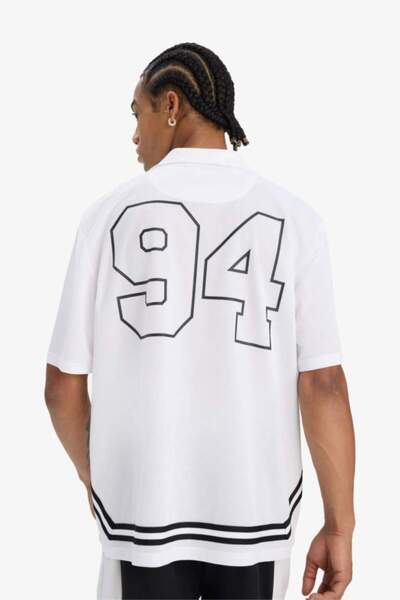 DeFacto Quick-Drying Oversize Wide Fit Crew Neck Back Printed Sportsman Short...