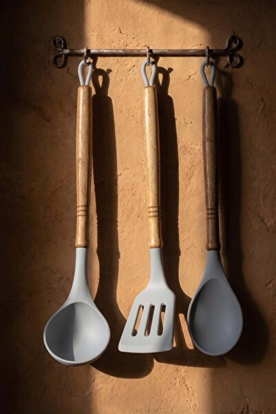 şirineşyalarım Gray 3-Piece Acacia Handle Silicone Ladle Set