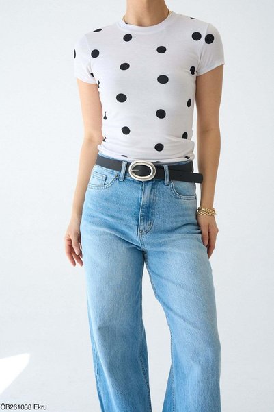 SONGÜLBERİK Women's Polka Dot Detailed Short Sleeve Design Top
