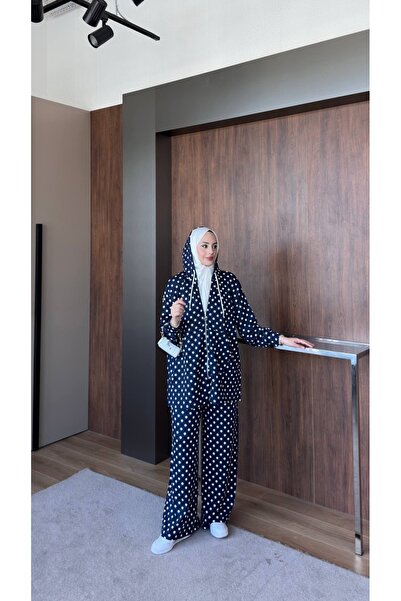 nurvina modest wear Σετ δύο τεμαχίων με φαρδιά εφαρμογή, με κουκούλα, πουά σχ...