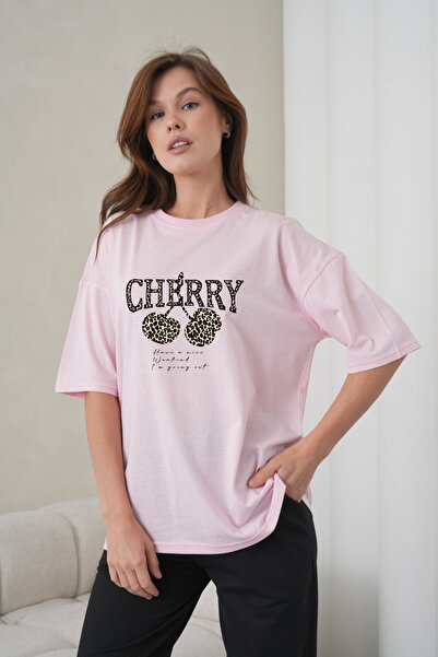 caddekombin Tricou roz cu gât rotund, cu imprimeu leopard și cireșe, pentru f...
