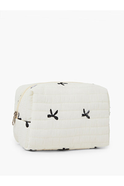 Styli White Embroidered Quilted Wash Bag
