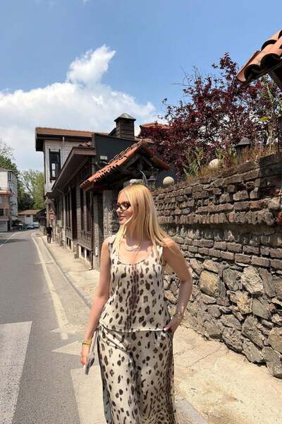 lizge giyim LEOPAR DESEN SATEN BLUZ