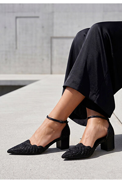 B T Shoes Melizza black high Heeled Shoes