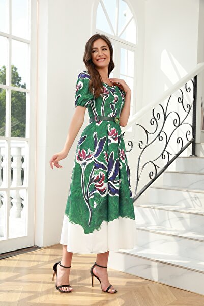 Independent Green Midi Dress with Artistic Prints and Elegant Belt