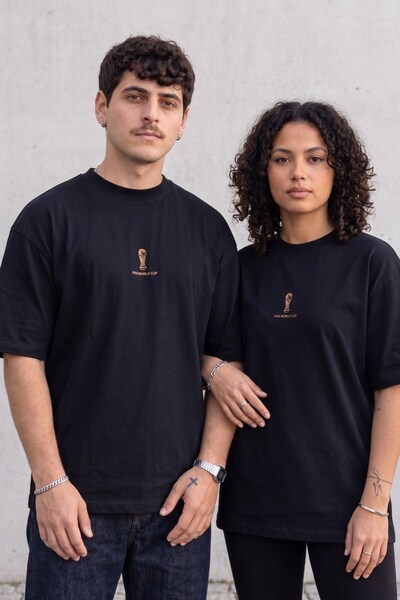 The Champ Clothing Unisex Oversize T-Shirt Championship Cup με στάμπα σε μαύρ...