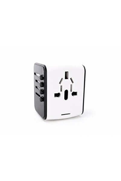 Omaly Universal power adapter with USB and USB-C