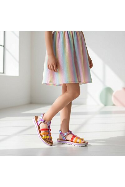 OEM Lightweight and breathable summer Sandals for girls, minimalist design, Z36