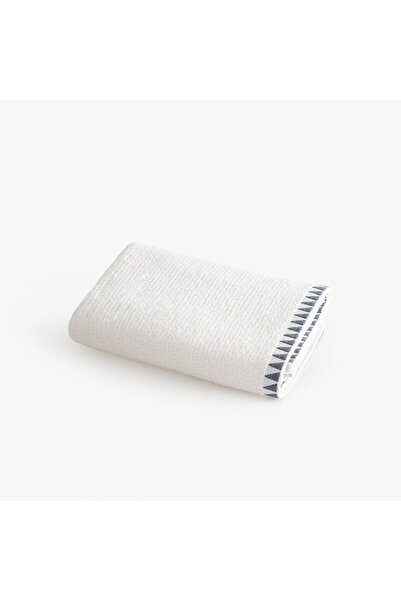 LC Waikiki Nevavm Farkıyla Tria Face Towel 100% Cotton Jacquard Cream-Navy Bl...