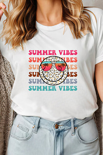 Sarah's Boutique Women's T-shirt – 100% cotton – Smiley Vibes