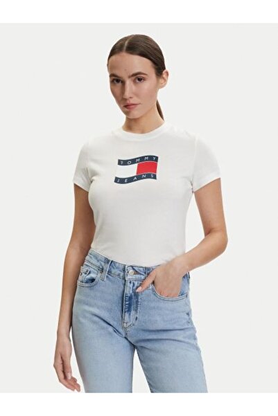 Tommy Hilfiger BEYAZ LOGOLU KADIN T-SHIRT