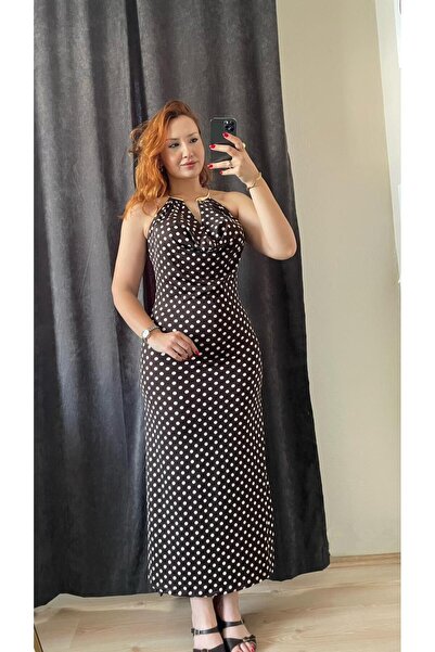 Tumtum Wear فستان أنيق منقط بتفاصيل عنق مطوي