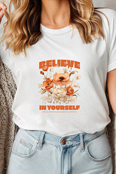 Sarah's Boutique Women's T-shirt – 100% cotton – Believe Floral