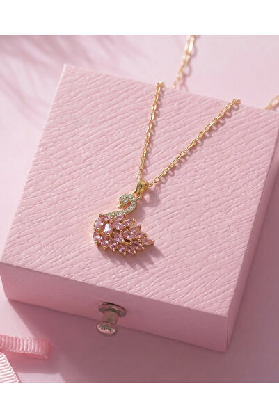 Gleemy accesories قلادة البجعة الأنيقة ذات اللون الذهبي مع حجر الزركون اللامع
