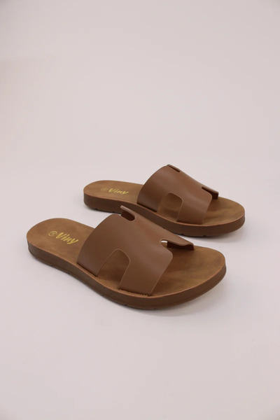 VİNY Women's Everyday Comfort Flat Sandals | Soft Lightweight Casual Walking ...