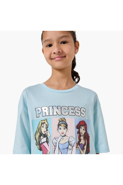 Disney تي شيرت برقبة دائرية وأكمام قصيرة مع طباعة Princess Squad