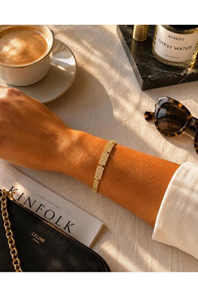 TREND VİTRİNİM REND VİTRİNİM ✨14K Gold Taş Detaylı Çelik Bileklik – Kararma Y...